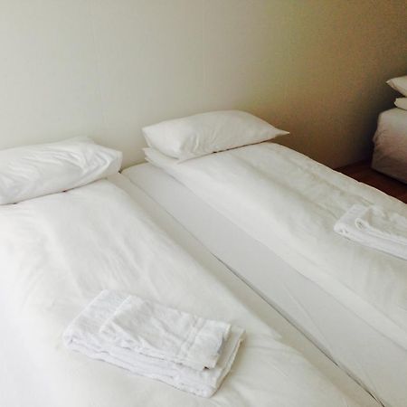 Guesthouse Marina Travel Hofn Phòng bức ảnh