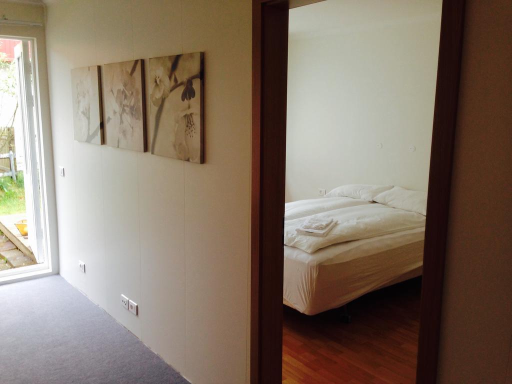 Guesthouse Marina Travel Hofn Ngoại thất bức ảnh