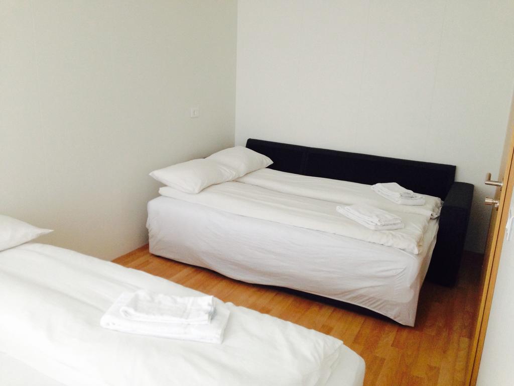 Guesthouse Marina Travel Hofn Phòng bức ảnh