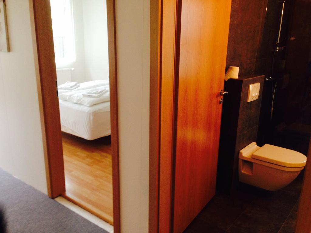 Guesthouse Marina Travel Hofn Phòng bức ảnh